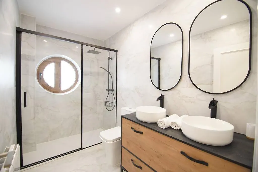 בילבאו Apartamentos 2K - Apartamento En Muelle Olabeaga דירה